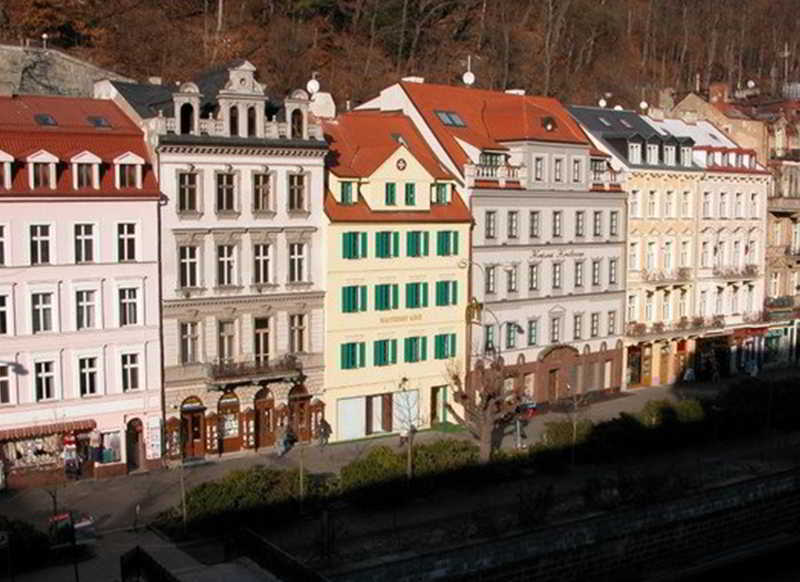 Hotel Maltezsky Kriz Карлови Вари Екстериор снимка