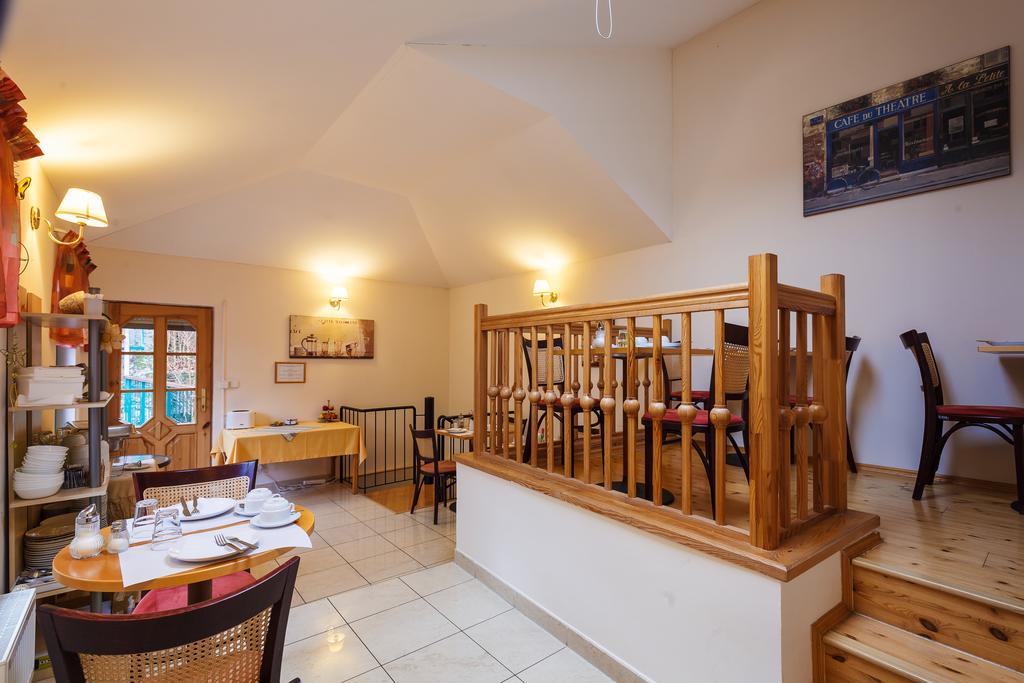 Hotel Maltezsky Kriz Карлови Вари Екстериор снимка