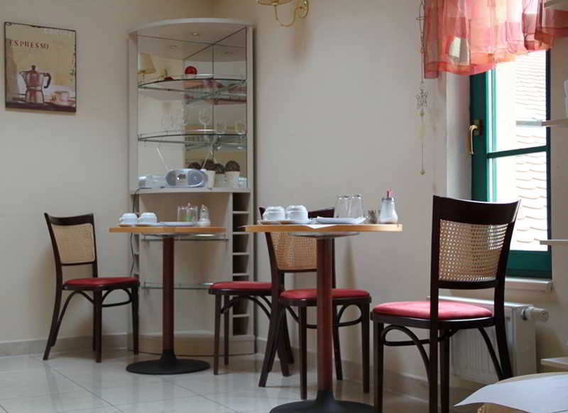 Hotel Maltezsky Kriz Карлови Вари Екстериор снимка